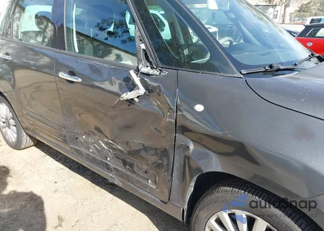 2014 Fiat 500L Easy z USA, uszkodzony, nr VIN ZFBCFABH7EZ022538